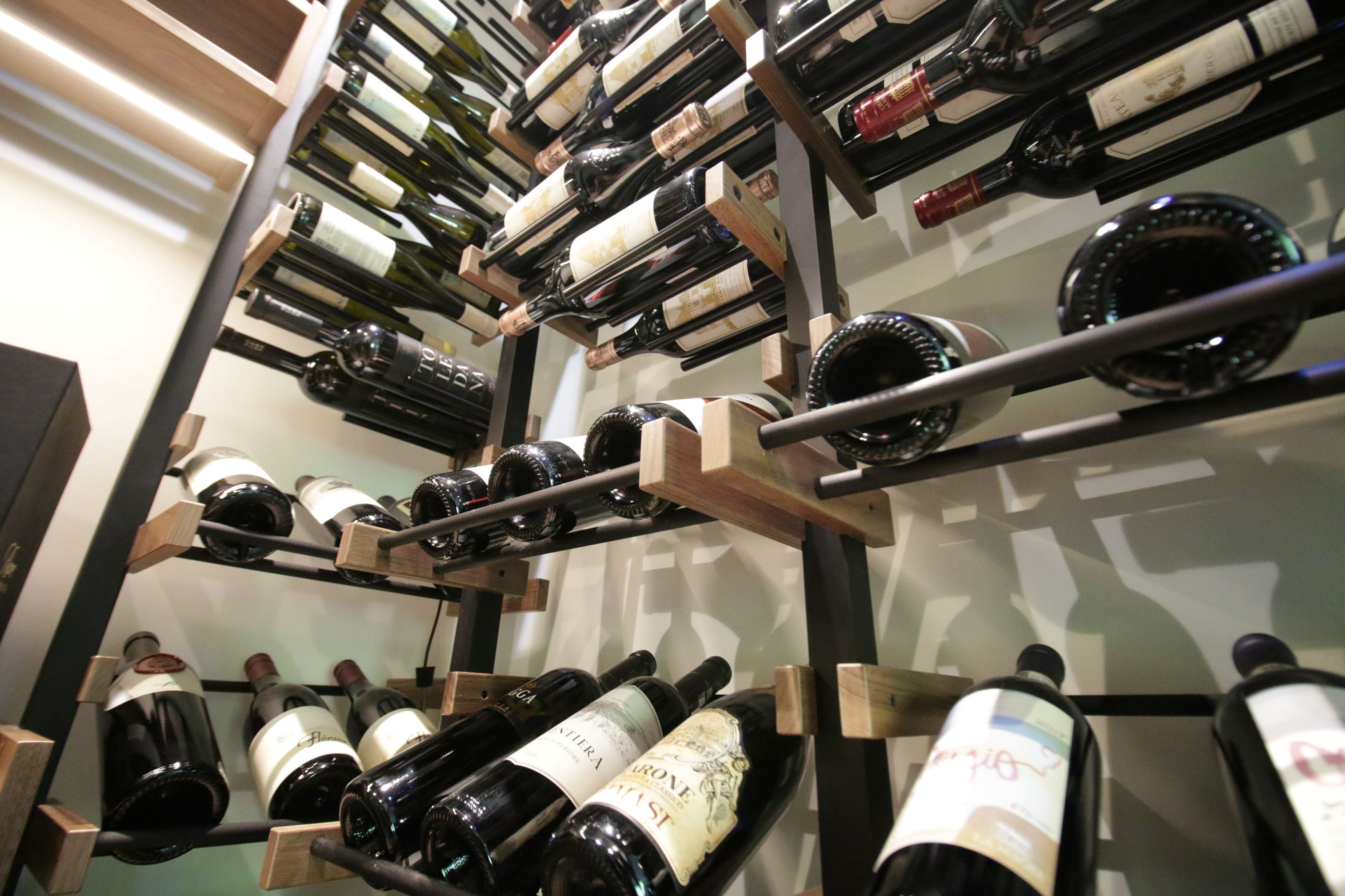 Premier Cru Modern - LableView - Single Wide (17 1/2 Wide) - 2 Bottles Deep