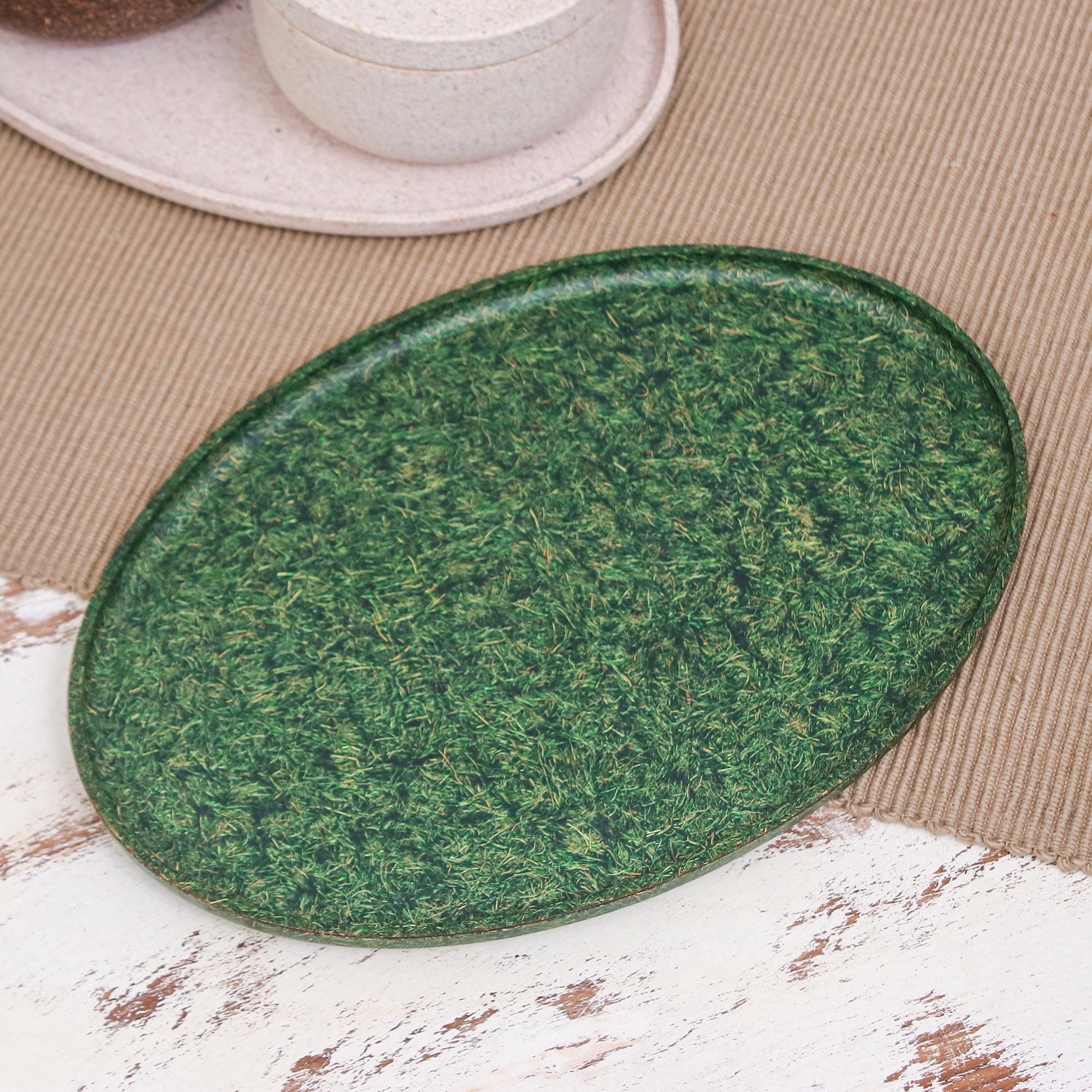 Oval Green Bio-Composite Tray Made from Rice Husks - Refined Green