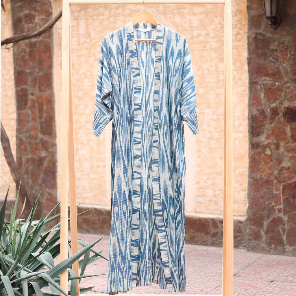 Handwoven 100% Cotton Robe with Blue and White Ikat Patterns - Samarkand Splendor